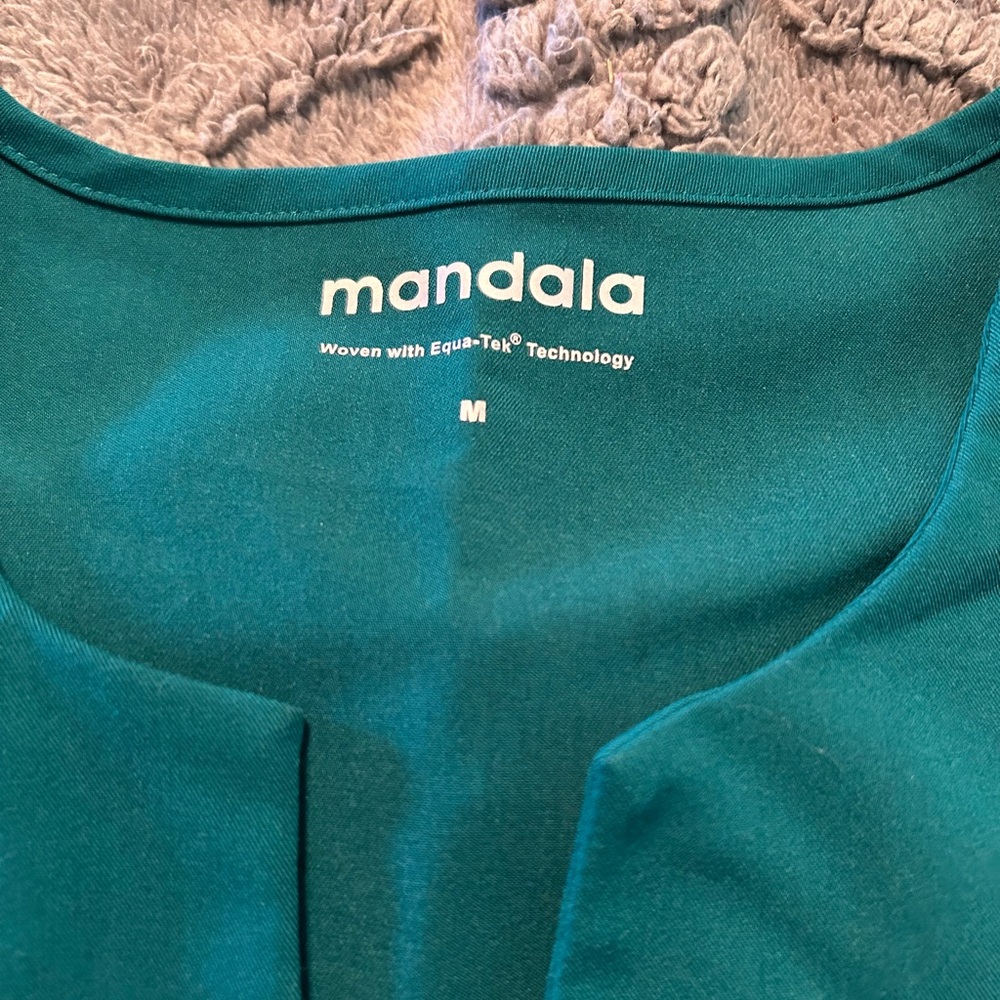 Kelly Green Mandala Scrub Set - Picture 3 of 5